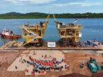 Sail away tahap ketiga untuk topside platform WPN5 dan WPN6 Lapangan Sisi Nubi di Wilayah Kerja Mahakam Kalimantan Timur. Foto: HO/PHM
