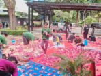 Kemenpora RI melaksanakan pemotongan dan penyaluran hewan kurban. Foto: HO/kemenpora.go.id