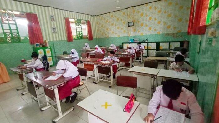 Disdikbud Bontang tengah mempersiapkan program pengadaan seragam dan perlengkapan sekolah gratis untuk siswa SD dan SMP. Foto: BorneoFlash/Muhammad