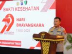 Kapolda Kaltim Irjen Pol. Endar Priantoro, S.H., S.I.K., C.F.E., M.H., Saat kegiatan Bakti Kesehatan skala besar yang dipusatkan di Gedung Kesenian Balikpapan, pada Senin (16/6/2025). Foto: HO/Humas Polda Kaltim