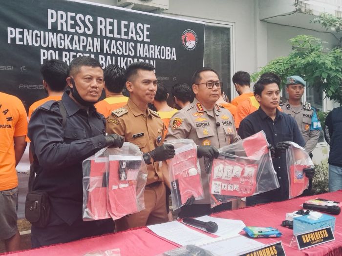 Polresta Balikpapan Berhasil Bekuk Residivis Narkoba, 19 Paket Sabu Siap Edar Diamankan    