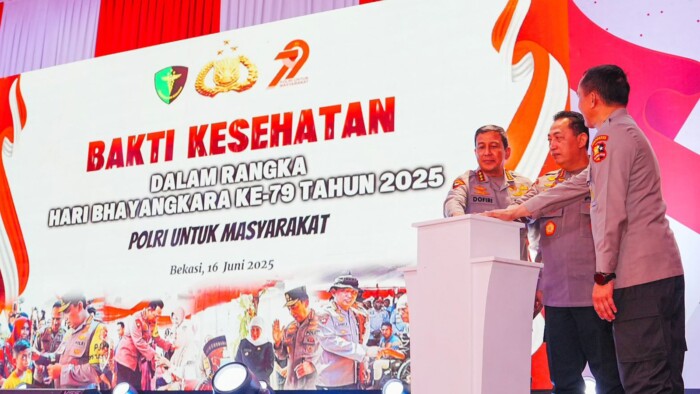 Kapolri Jenderal Listyo Sigit Prabowo menghadiri kegiatan puncak Baktikes Polri yang dilaksanakan serentak di seluruh Indonesia. Foto: HO/Humas Polri