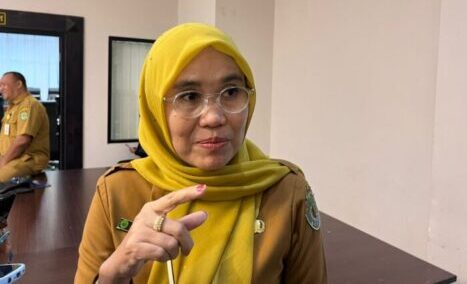 Kepala Biro Kesejahteraan Rakyat Sekretariat Daerah Provinsi Kaltim, Dasmiah. Foto: BorneoFlash/Nur Ainunnisa