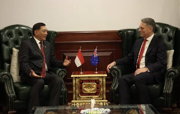 Menteri Pertahanan RI Sjafrie Sjamsoeddin menerima kunjungan kehormatan Deputy Prime Minister and Minister of Defence of Australia, H.E. Richard Marles. Foto : Kemhan.go.id