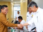 Otorita Ibu IKN menerima kunjungan kerja dari DPRD dan Pemkab PPU dalam rangka membahas sinkronisasi kewenangan, status wilayah administratif, dan tata ruang di kawasan delineasi IKN. Foto: HO/Humas Otorita IKN