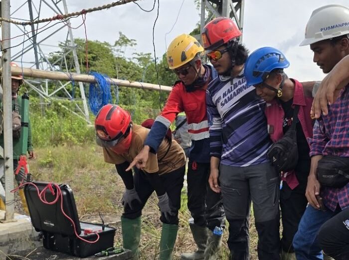 PLN melalui UIP KLT, bersama UPP KLT dan Pusmanpro UPMK, sukses melaksanakan ST-1 untuk Proyek Transmisi SUTT 150 kV GI Tanjung Selor–GI Tideng Pale pada Section 1 dan Section 3. Foto: HO/UIP Kalbagtim
