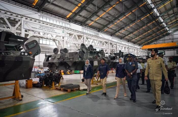 PT Pindad terima kunjungan delegasi Zimbabwe National Defence University untuk studi komparatif dan potensi kerja sama industri pertahanan. Foto: kabarbumn.com/Dok. PT Pindad