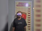 Pelaku PJ saat diamankan Tim Beruang Hitam Polsek Sungai Kunjang Polresta Samarinda. Foto: HO/Humas Polresta Samarinda