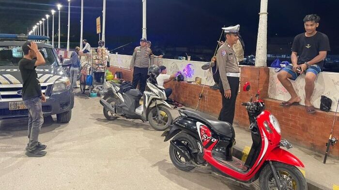 Personel Patmor menggelar Patroli KRYD dalam rangka menjaga Kamtibmas dengan titik pusat pengamanan di Pos Raimas Presisi Samapta Polresta Balikpapan, pada Minggu (15/6/2025). Foto: HO/Humas Polresta Balikpapan