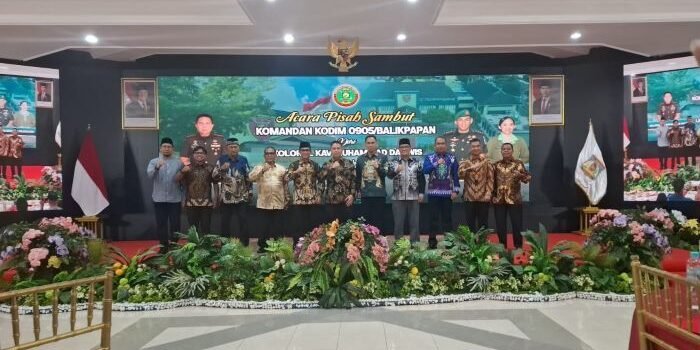 Pisah Sambut Dandim 0905/Balikpapan Kolonel Darwis Pamit, Letkol Denny Siap Lanjutkan Sinergi