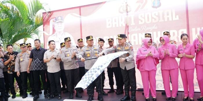 Polda Kaltim menggelar Bakti Sosial (Baksos) dan Bakti Religi Dalam rangka memperingati Hari Bhayangkara ke-79, pada Jumat (13/6/2025). Foto: HO/Humas Polda Kaltim