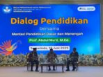 Saat sesi dialog bersama Menteri Pendidikan Dasar dan Menengah (Mendikdasmen) Republik Indonesia, Abdul Mu’ti dan Wakil Gubernur Kaltim, Seno Aji. Foto: BorneoFlash/Nur Ainunnisa
