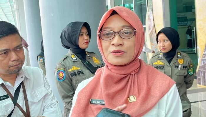 Sekretaris Daerah Provinsi Kaltim, Sri Wahyuni. Foto: BorneoFlash/Nur Ainunnisa