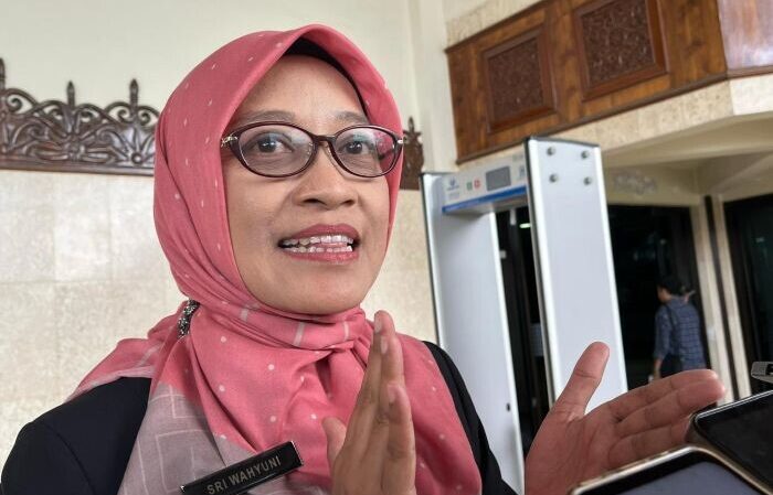 Sekretaris Daerah Provinsi Kaltim, Sri Wahyuni Menjalani Pemeriksaan Penyidik Kejati Kaltim Terkait Penyalahgunaan Dan Hibah Program DBON di Kantor Kejati Kaltim, kawasan Samarinda Seberang, pada Selasa, (10/6/2025) yang lalu. Foto: BorneoFlash/Nur Ainunnisa