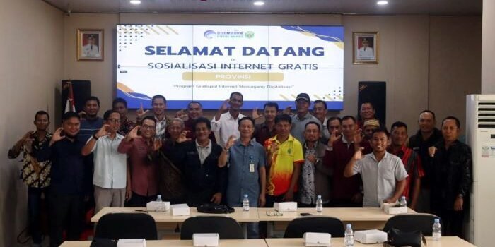 Sosialisasi program internet gratis kepada para kepala kampung dan pihak kecamatan oleh Diskominfo Kabupaten Kutai Barat pada hari ke lima, Jumat (20/6/2025). Foto: HO/Diskominfokubar