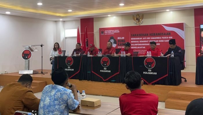 Suasana Sarasehan Bulan Bung Karno yang digelar DPC PDI Perjuangan Kota Samarinda di Aula DPD PDI Perjuangan Kalimantan Timur, Sabtu (21/6/2025). Foto: BorneoFlash/Nur Ainunnisa