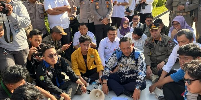 100 Hari Pemerintahan Rudy-Seno: Pendidikan Gratis Dimulai, Tambang Ilegal Ditindak, Aksi Publik Jadi Pengingat Komitmen