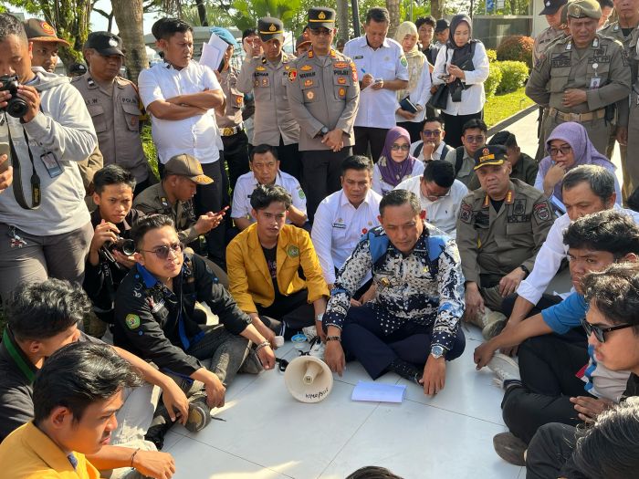 100 Hari Pemerintahan Rudy-Seno: Pendidikan Gratis Dimulai, Tambang Ilegal Ditindak, Aksi Publik Jadi Pengingat Komitmen