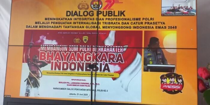 Polresta Balikpapan menggelar Dialog Publik bersama tokoh masyarakat, akademisi, dan jajaran Polri di Aula Mapolresta, Senin (23/6/2025). Foto: HO/Humas Polresta Balikpapan