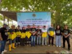 PWI Kota Balikpapan bersama DLH Kota Balikpapan menggelar aksi bersih-bersih di Pantai Mulawarman pada Jumat (27/6/2025). Foto: BorneoFlash/Niken Sulastri