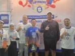 Menpora Dito bersama para panitia BRIMO Sip Padel League di Jakarta, Minggu (20/7/2025). Foto: ANTARA/BRIMO Sip Padel League