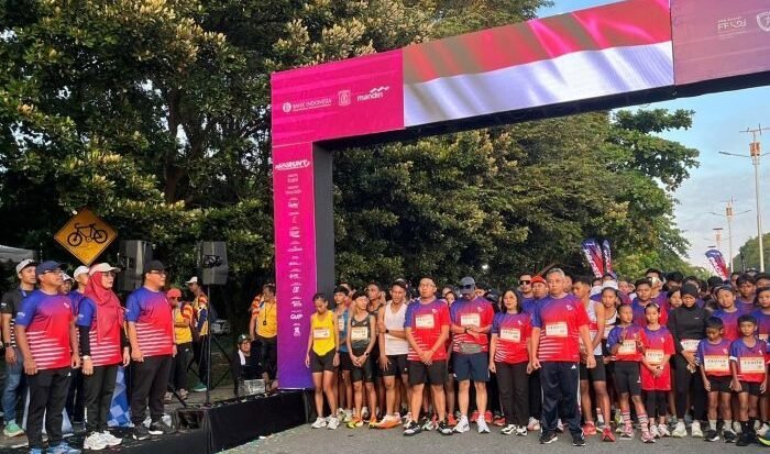 FentuRun 2025 yang sukses digelar di kota Balikpapan. FentuRun 2025 yang sukses digelar di Lapangan Merdeka Kota Balikpapan sebagai titik start, pada hari Minggu (13/7/2025). Foto: BorneoFlash/Niken Sulastri
