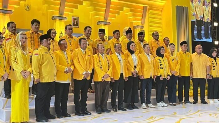 Musda Partai Golkar - Foto Bersama Musda XI Partai Golkar Kalimantan Timur yang digelar di Samarinda, pada Sabtu (19/7/2025). Foto: BorneoFlash/Nur Ainunnisa