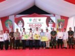 Foto bersama saat Launching Koperasi Merah Putih desa dan kelurahan untuk wilayah Kaltim, pada Senin (21/7/2025). Foto: BorneoFlash/Nur Ainunnisa
