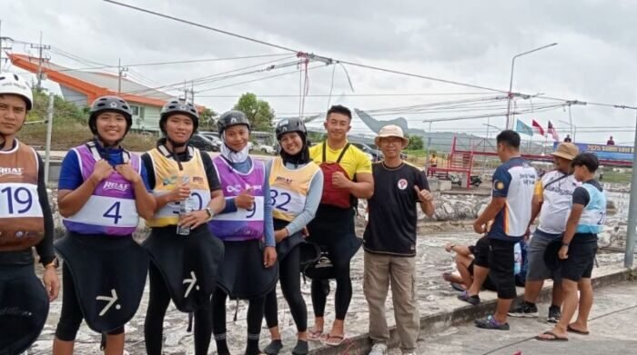 Tim dayung Indonesia berlaga di Kejuaraan Dayung Kano Slalom se-Asia Tenggara. Acara ini berlangsung di Rayong, Pattaya, Thailand, pada Minggu (27/07/2025). Foto: ANTARA/HO-PB PODSI