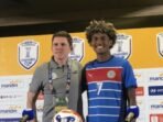 Garrath McPherson, pelatih timnas U-23 Filipina dan Out Abang Banatao saat menghadiri jumpa pers setelah laga melawan Malaysia dengan kemenangan 2-0 pada laga pertama Grup A ASEAN U-23 Championship 2025 di SUGBK (15/7/2025). Foto: ANTARA/Zaro Ezza Syachniar