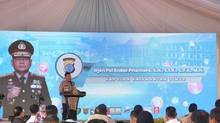 Kapolda Kaltim Irjen Pol. Endar Priantoro, S.H., S.I.K., C.F.E., M.H., Saat kegiatan groundbreaking untuk dua proyek strategis pembangunan infrastruktur Polri. Foto: HO/Humas Polda Kaltim