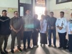 Komisi IV DPRD Kaltim saat mengunjungi lokasi kebakaran RSUD A Wahab Syahranie, Samarinda, pada Rabu (30/7/2025). Foto: BorneoFlash/Nur Ainunnisa