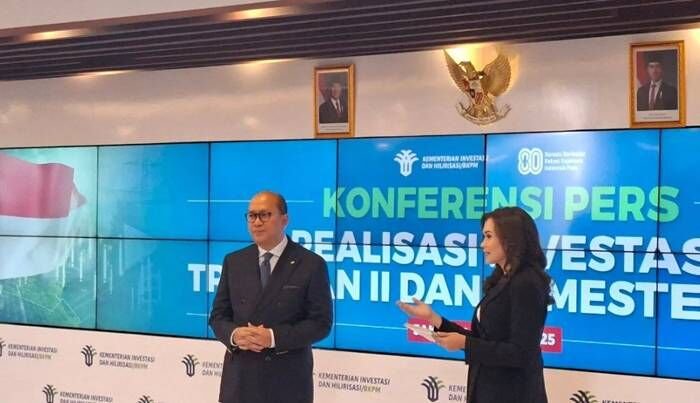 Menteri Investasi dan Hilirisasi/Kepala BKPM Rosan Perkasa Roeslani dalam konferensi pers di Jakarta, Selasa (29/7/2025). FOTO: ANTARA/Aji Cakti