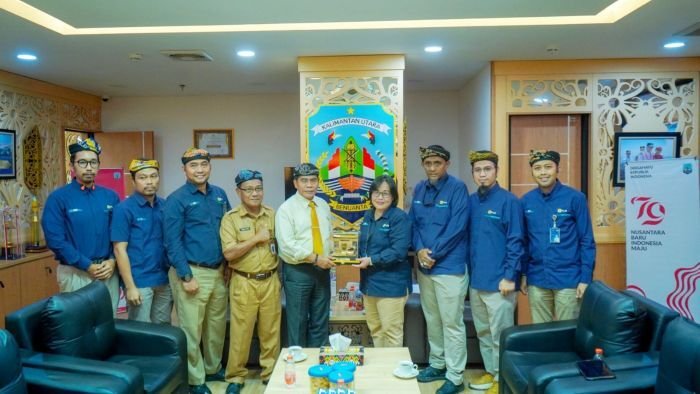 PT PLN (Persero) Unit Induk Distribusi (UID) Kaltimra saat melakukan audiensi bersama Pemerintah Provinsi, pada Rabu (3/7/2025). Foto: HO/PLN UID Kaltimra