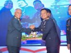 Pangdam VI/Mulawarman Mayjen TNI Rudy Rachmat Nugraha Saat menghadiri Syukuran HUT Bhayangkara ke-79 di Mapolda Kaltim, Balikpapan, pada Selasa (1/7/2025). Foto: HO/Pendam VI/Mlw