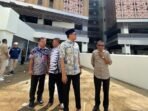 Pemerintah Kota Samarinda meninjau perkembangan proyek revitalisasi Pasar Pagi, pada Jumat (25/7/2025). Foto: BorneoFlash/Nur Ainunnisa