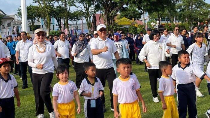 Pemkot peringati HAN Tahun 2025 di Halaman Balai Kota Balikpapan, pada Rabu (23/7/2025). Foto: BorneoFlash/Niken Sulastri