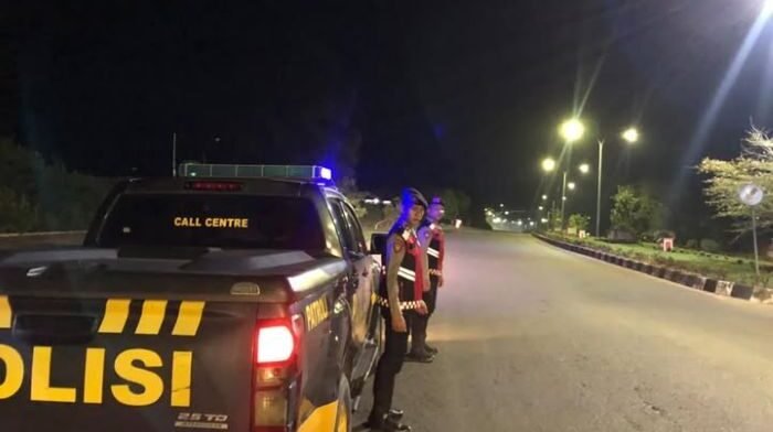 Personel Satuan Samapta Polres Kutai Barat Menjaga situasi kamtibmas yang aman dan tertib terus digencarkan oleh jajaran Polres Kutai Barat, Pada Selasa malam (29/7/2025). Foto: HO/Humas Polda Kaltim