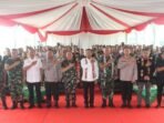 Sinergitas antara TNI, Polri, dan Pemerintah Provinsi Kalimantan Timur dalam kunjungan kerja bersama Pangdam VI/Mulawarman Mayjen TNI Rudy Rachmat Nugraha, S.I.P., M.Sc., di Kota Bontang, pada Sabtu (12/07/2025). Foto: HO/Pendam VI/Mlw