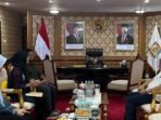 Wakil Wali Kota Balikpapan, H. Bagus Susetyo menerima audiensi IPM Kota Balikpapan di ruang kerjanya, pada Jumat (18/7/2025). Foto: BorneoFlash/Niken Sulastri