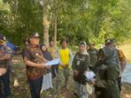 Wakil Wali Kota Balikpapan, H. Bagus Susetyo meninjau langsung lahan persawahan di RT 15 Gang Persawahan, Gunung Binjai, Kelurahan Teritip, Kecamatan Balikpapan Timur, pada Rabu (3/7/2025). Foto: BorneoFlash/Ardian