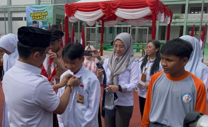 Ciptakan Pendidikan Inklusif dan Merata, Pemkot Distribusikan 92 Ribu Seragam Sekolah Gratis 