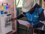 Empat sekolah di Mahulu berhasil mendapatkan akses listrik dari Pembangkit Listrik Tenaga Surya (PLTS). Foto: HO/PLN UID Kaltimra