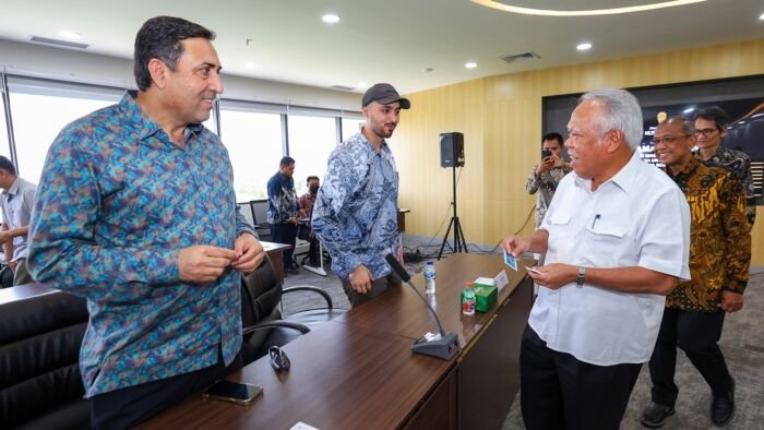 Kepala Otorita IKN, Basuki Hadimuljono saat menerima Duta Besar Republik Indonesia untuk Brunei Darussalam beserta rombongan. Foto: HO/Humas Otorita IKN