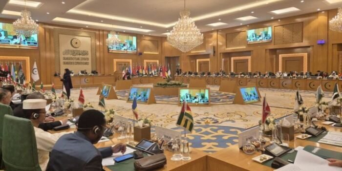 Para menteri luar negeri dari negara-negara anggota Organisasi Kerja Sama Islam (OKI) berkumpul dalam Konferensi Tingkat Menteri Luar Biasa (KTM-LB) yang diadakan di Jeddah, Arab Saudi. Foto: ANTARA/HO-Kementerian Luar Negeri