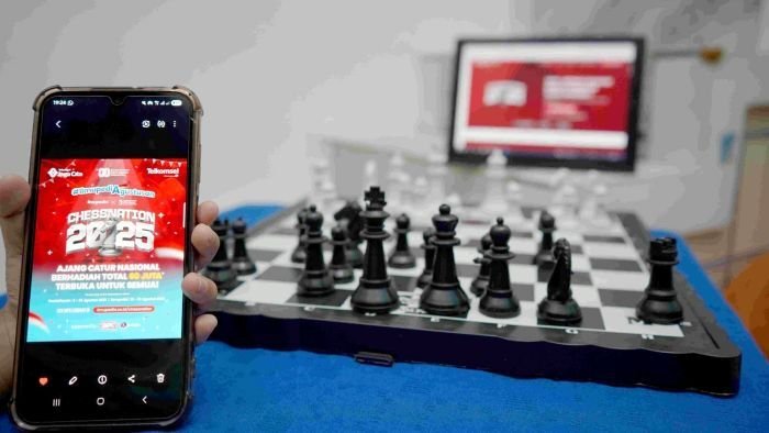 Chessnation 2025 terbuka untuk semua kalangan, mulai anak-anak hingga dewasa, dengan sistem pertandingan online. Foto: HO/Telkomsel