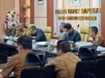 DPRD Paser kembali memanggil sejumlah OPD di Lingkungan Pemkab Paser untuk membahas dokumen Rancangan KUA dan Dokumen PPAS, Senin (11/8/2025). Foto: BorneoFlash/IST