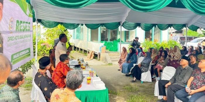 Reses Anggota DPRD Kota Balikpapan Halili Adinegara Masa Sidang III Tahun 2024/2025, di RT 43 Kelurahan Gunung Samarinda, Kecamatan Balikpapan Utara, pada Kamis Sore (28/8/2025). Foto: BorneoFlash/Niken Sulastri