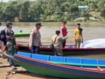 Ilustrasi - Dari Long Iram, bantuan akan dibawa ke Dermaga Long Melaham, lokasi Kantor Dishub Mahulu. Dari sana, distribusi ke wilayah terdampak dilanjutkan melalui konvoi darat menggunakan mobil yang dikoordinasikan oleh BPBD Mahakam Ulu. Foto: BorneoFlash/IST