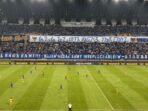 Persib mengawali musim dengan kemenangan dengan mengalahkan Semen Padang di Stadion GBLA. Foto: ANTARA/Rubby Jovan